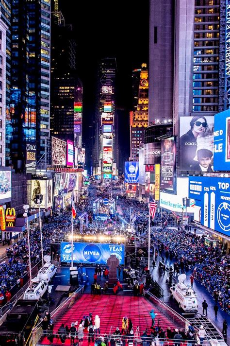 Mad Square 2025